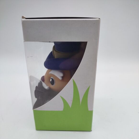 Playfish Official Pet Society Mayor Figurine 5" - Picture 4 of 7